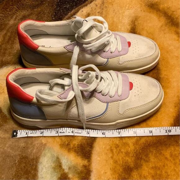 2365. Madewell Court Sneakers 7 Run slightly narrow - Picture 8 of 9